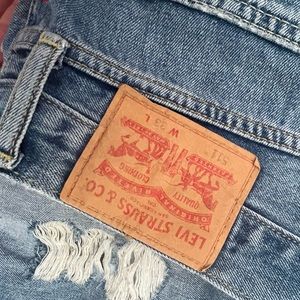 Ripped levi denim shorts for men